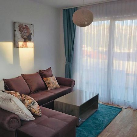 Wow Apartman Becici ภายนอก รูปภาพ