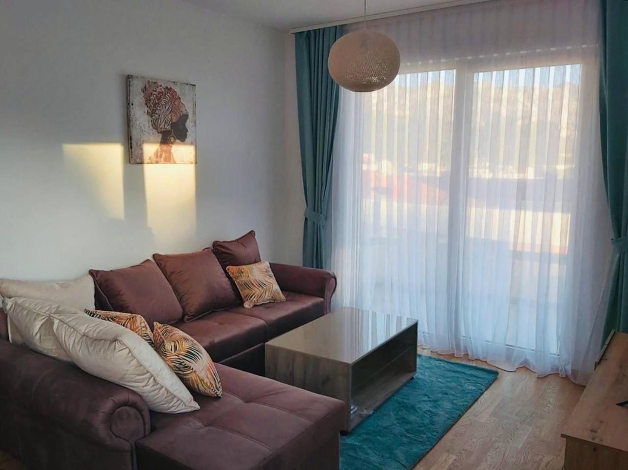 Wow Apartman Becici ภายนอก รูปภาพ